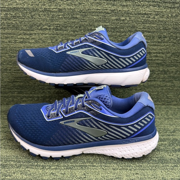 Brooks Womens Ghost 12 1203051B413 Blue Running Low Top Lace Up Shoes Size 9. - Picture 2 of 16